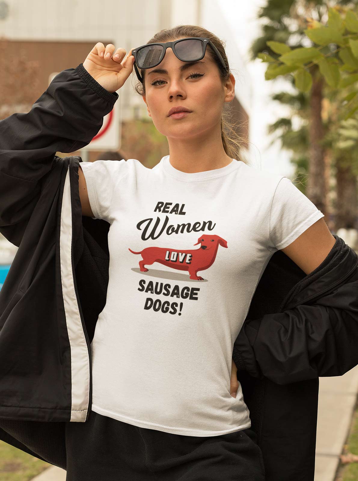 Real Women Love Sausage Dogs T-shirt